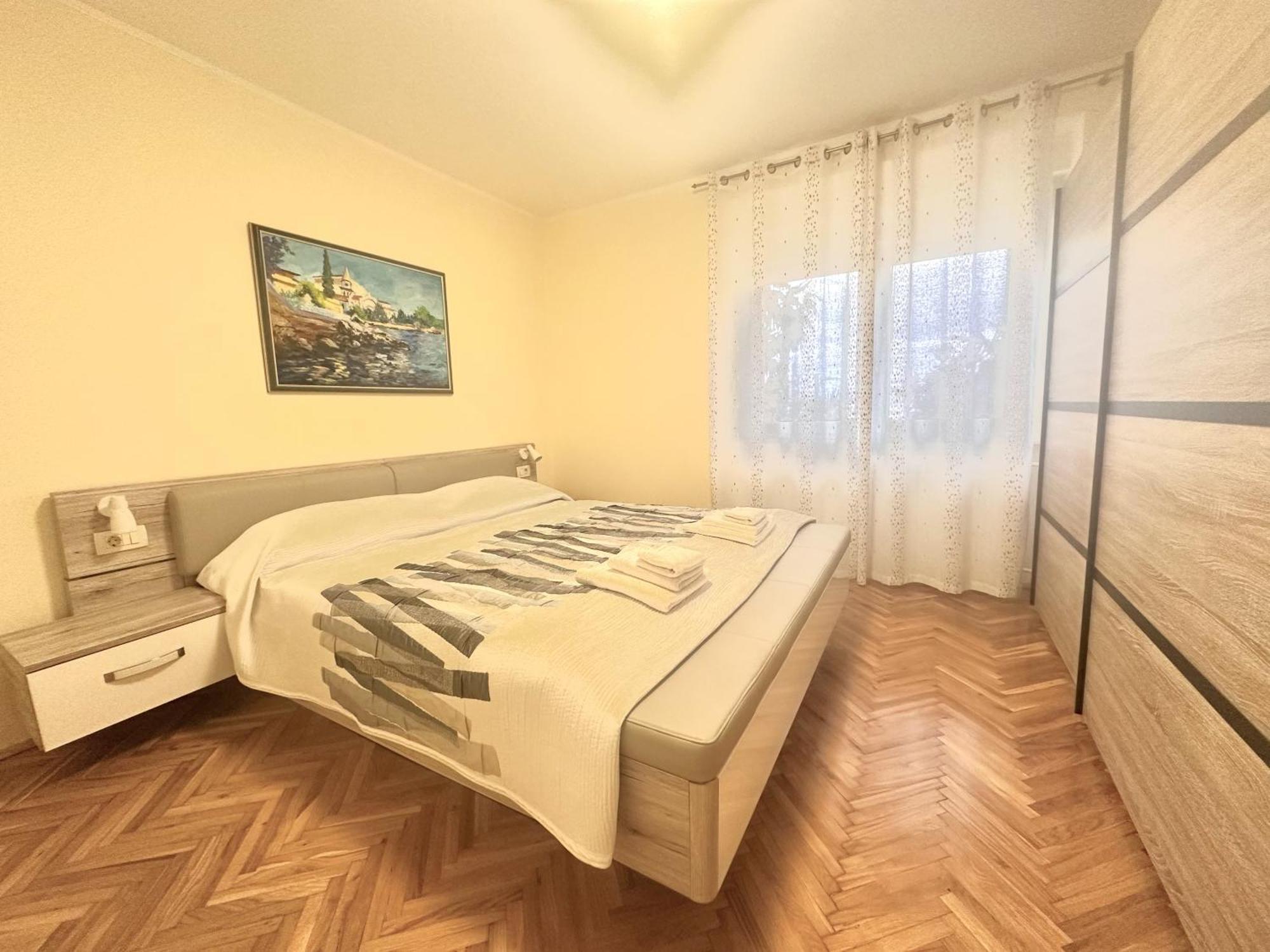 Dujmic - 50m From The Sea With Private Parking Apartment Icici