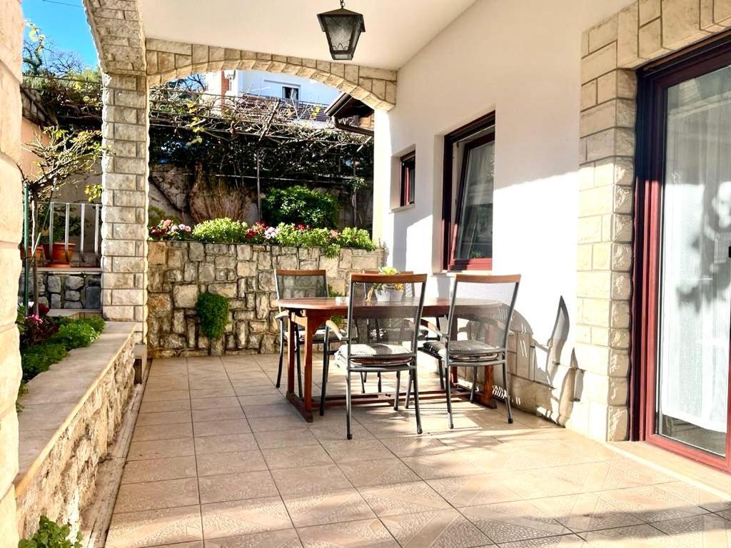 Dujmic - 50m From The Sea With Private Parking *